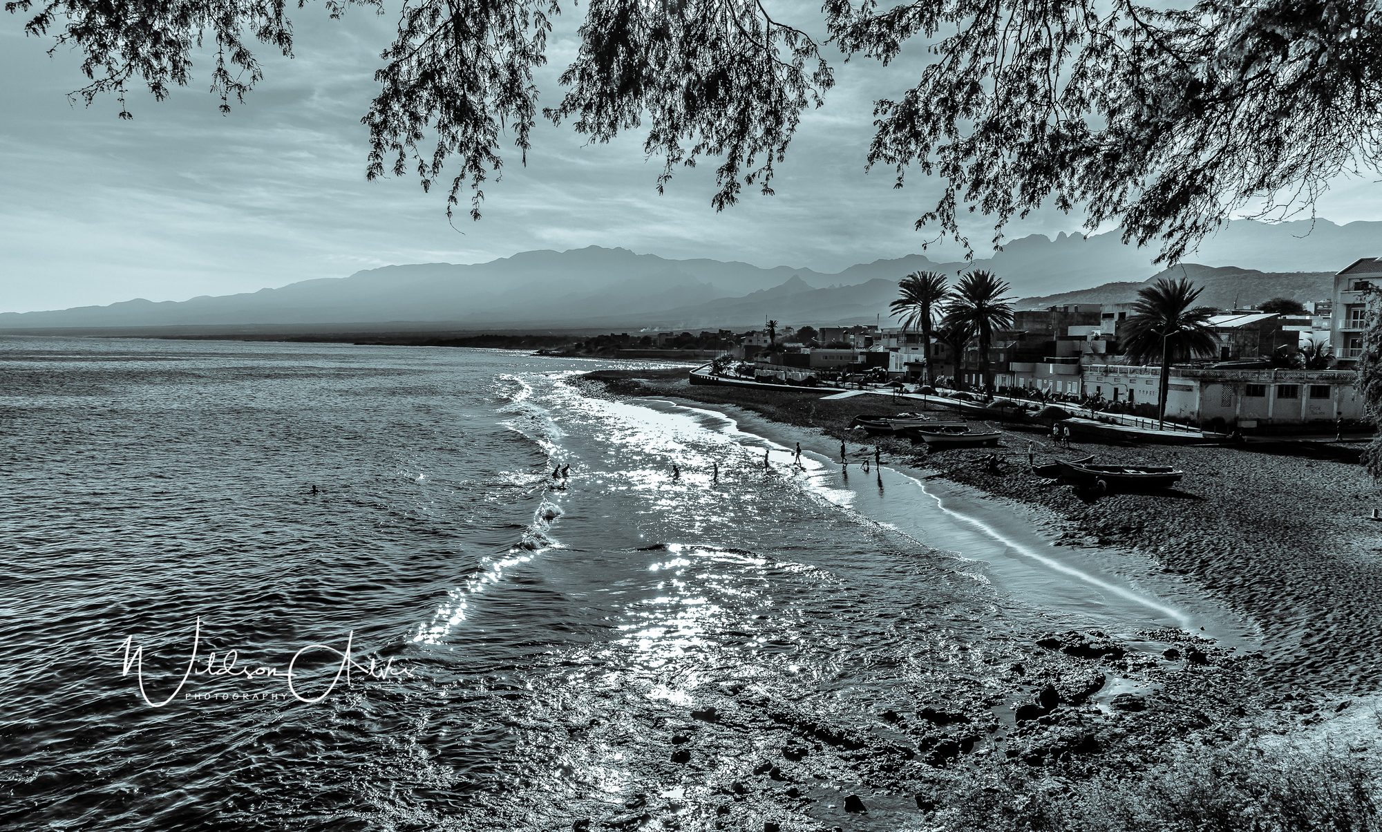 Vue du front de mer de Porto Novo, Santo Antão, Cap-Vert