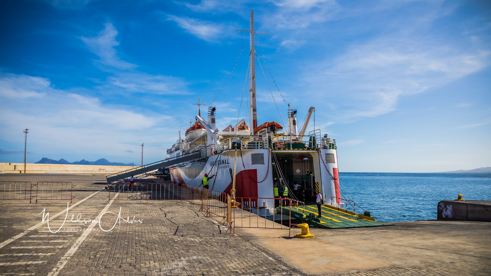 Rampe d’embarquement du ferry Mar D’Canal, Porto Novo